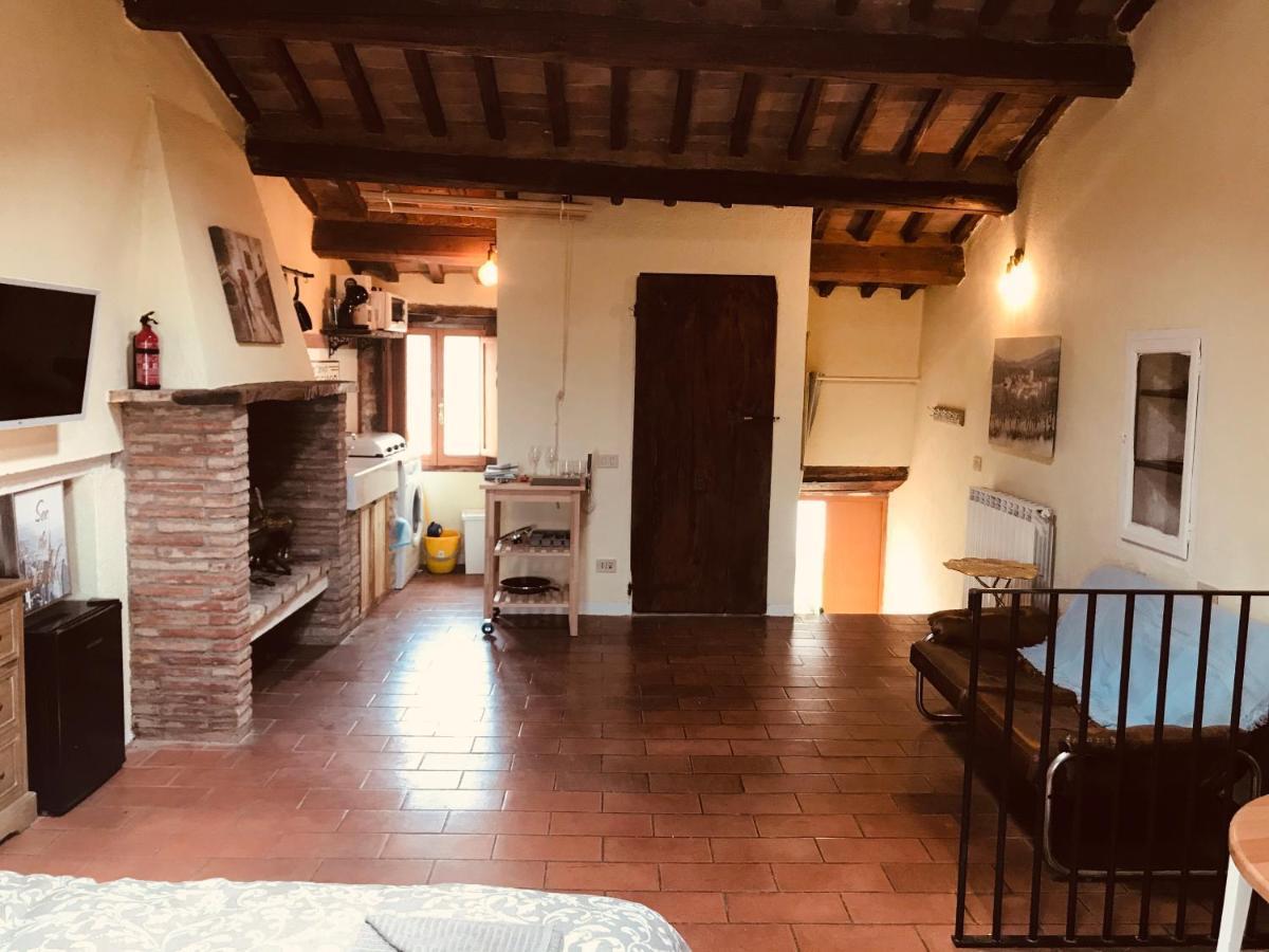 Fireflies Apartment Monte Petriolo Bagian luar foto